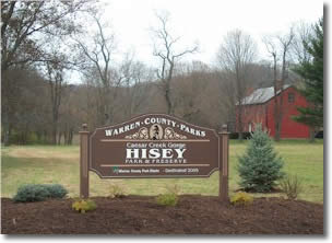 Image of Hisey Park sign